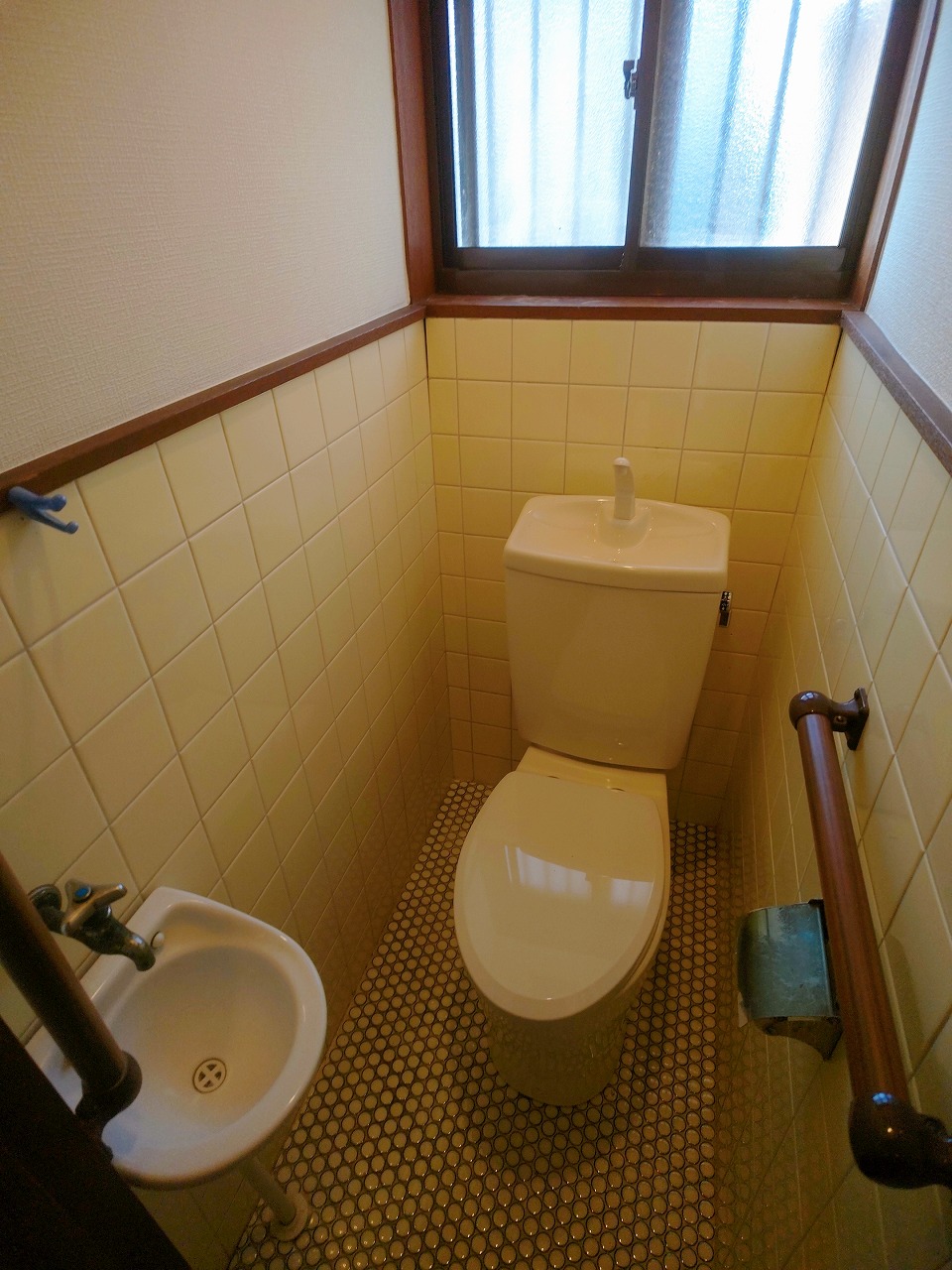 大垣内戸建Nのトイレ写真