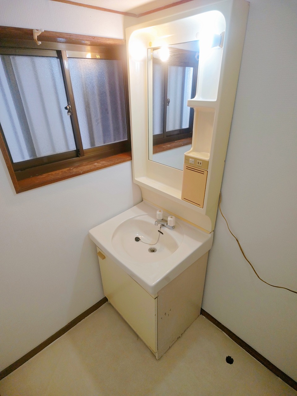 大垣内戸建Nの内装写真