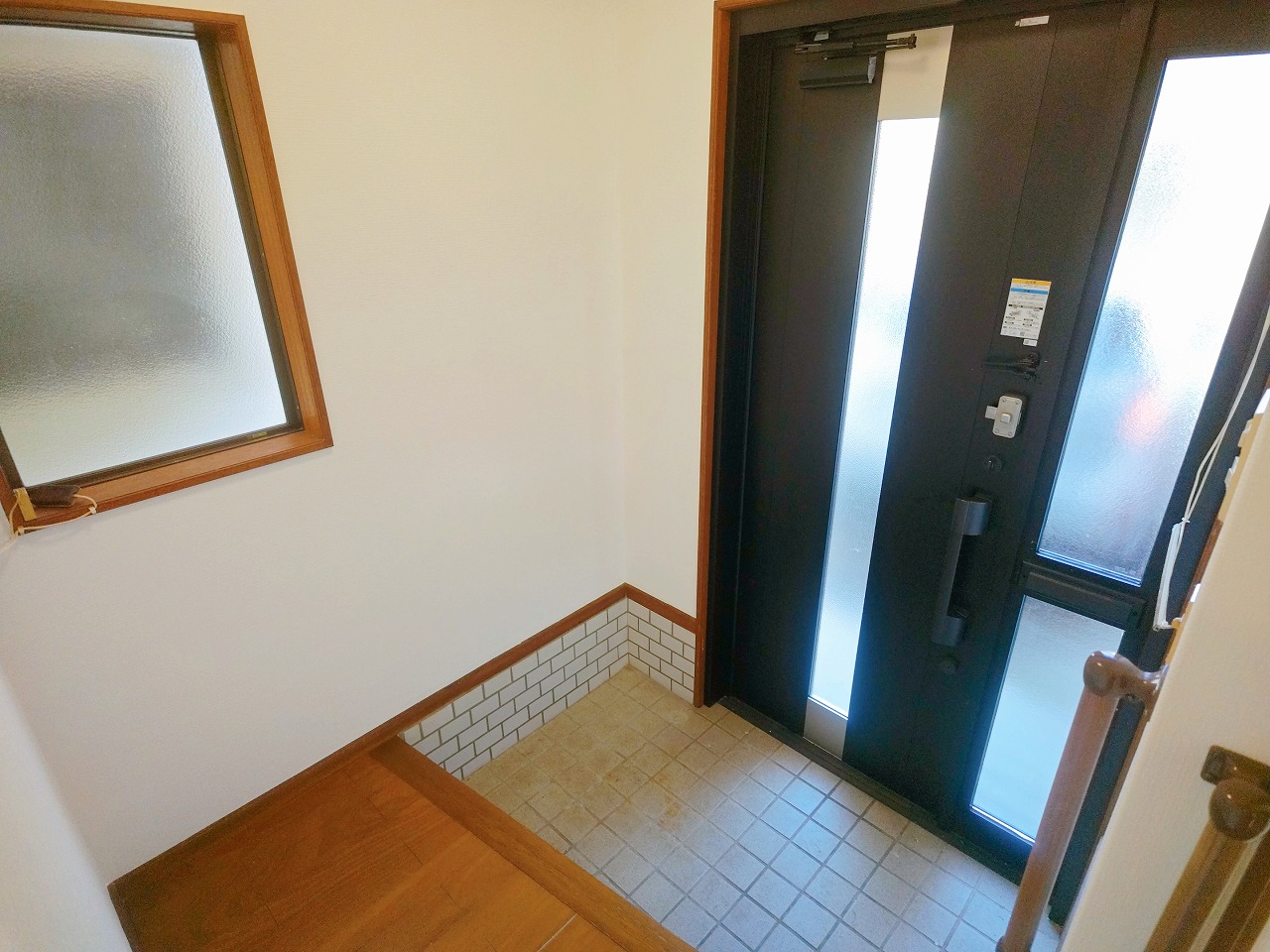 大垣内戸建Nの玄関写真