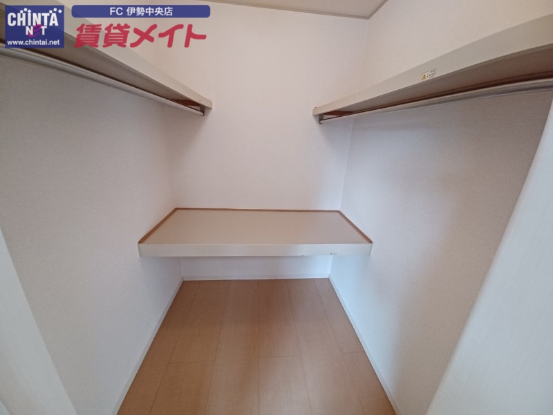 収納　同物件別部屋のお写真です。