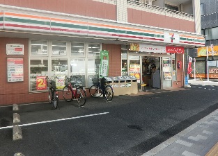 コンビニ　セブンイレブン曳舟店（コンビニ）まで243m