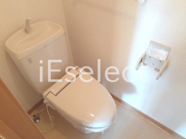 トイレ　清潔感のあるトイレです