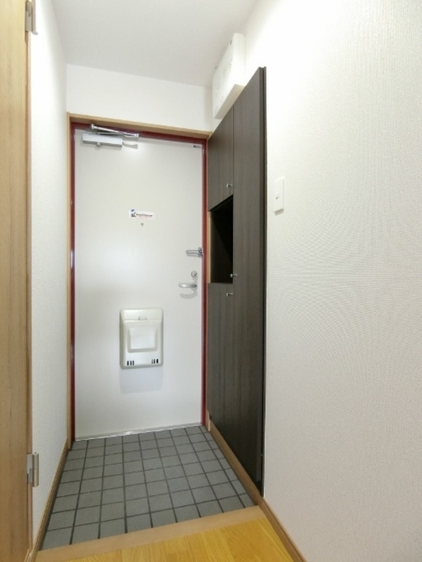 玄関　図面と現状に相違がある場合には現状を優先