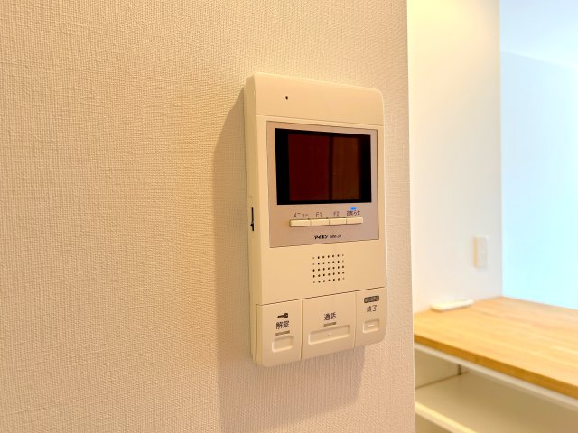 セキュリティ　★来訪者の確認が可能♪安心のTVモニターホン★