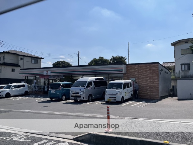 コンビニ　セブン－イレブン川口西新井宿店（コンビニ）まで530m