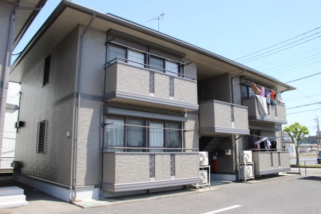 建物外観　ダイワハウス施工。全戸角部屋です。