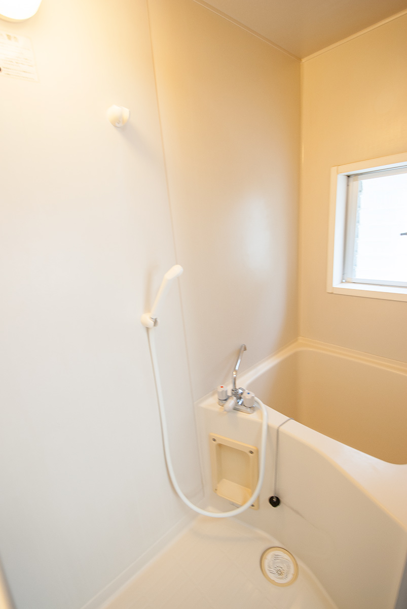 バス・シャワールーム　この家賃でバス・トイレ別です！