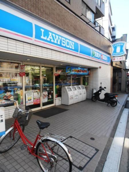 コンビニ　ローソン（コンビニ）まで1m