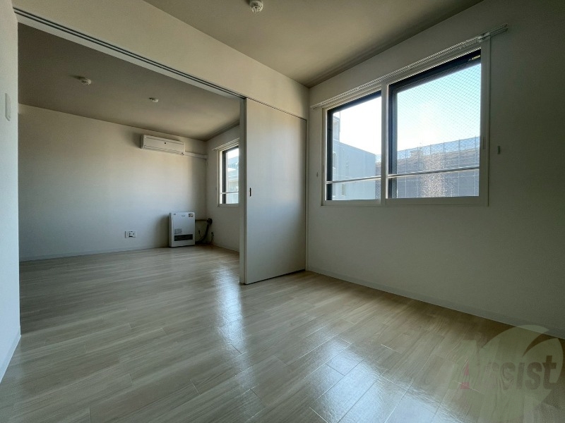 その他部屋・スペース　寝室です。部屋をどう使うかはあなた次第です！