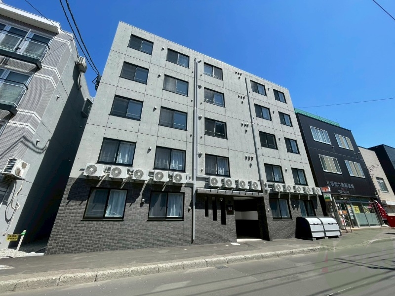 建物外観　札幌市中央区南六条西「華月ＳＡＰＰＯＲＯ」