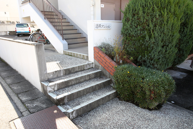 エントランス　建物の内部です