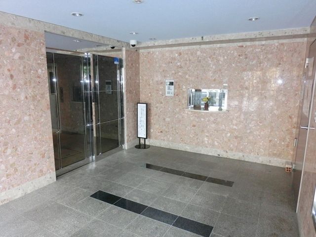 セキュリティ　オートロック完備