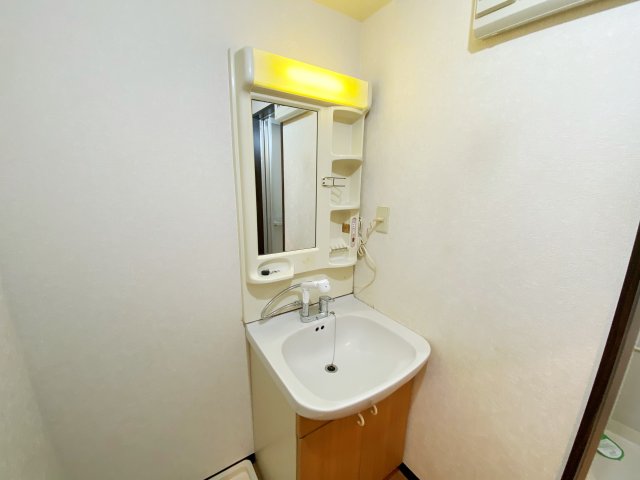 洗面設備　別号室の参考写真です。