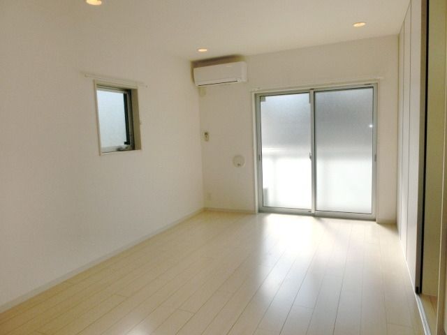 居室・リビング　お部屋探しはタウンハウジング千葉店にお任せ下さい♪