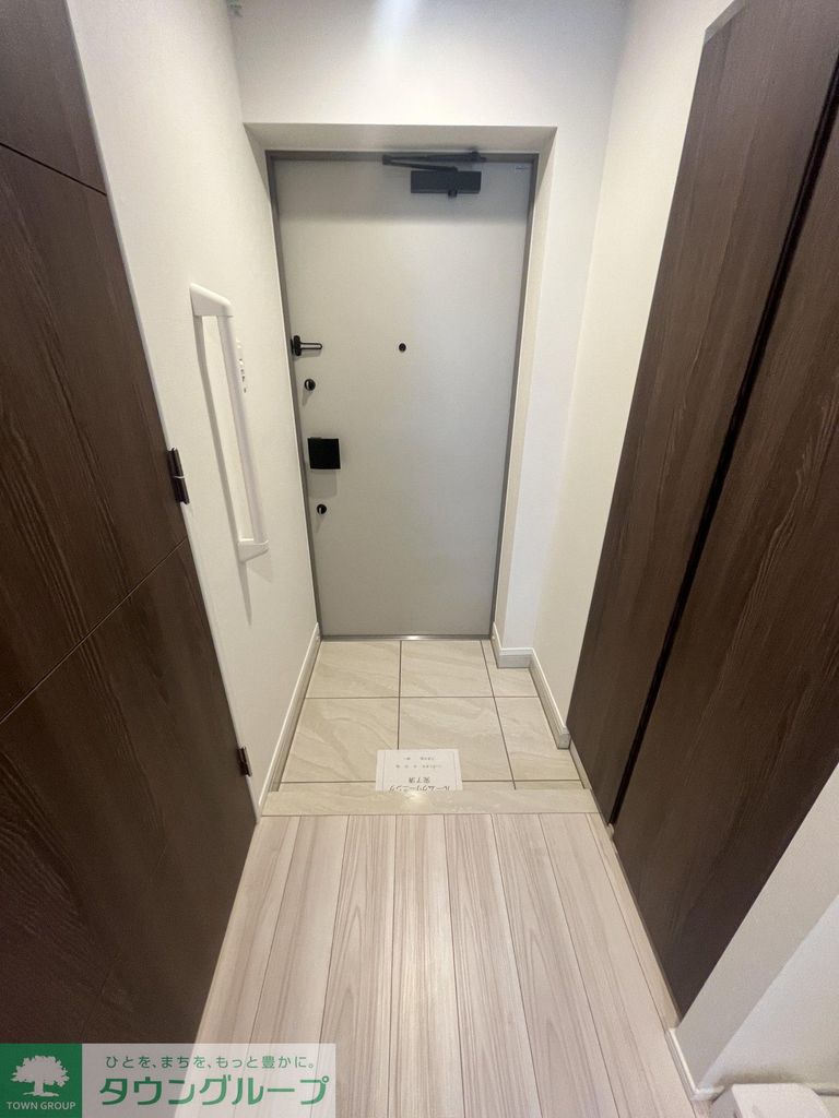 玄関　設備