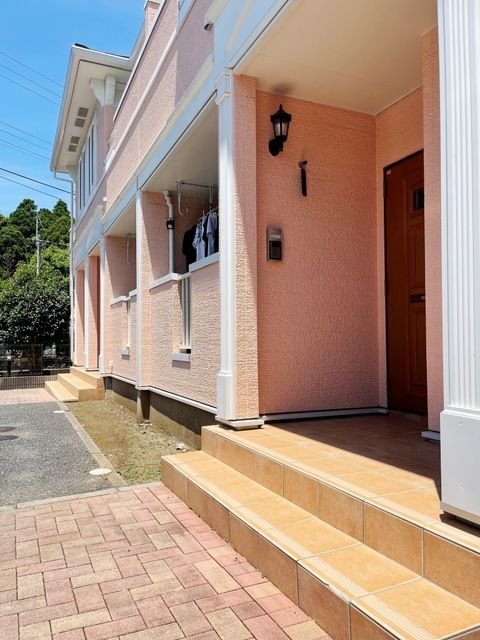エントランス　建物入り口部分です