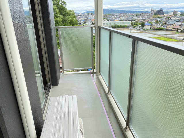 バルコニー　201号室の写真につき実際は位置反転になります