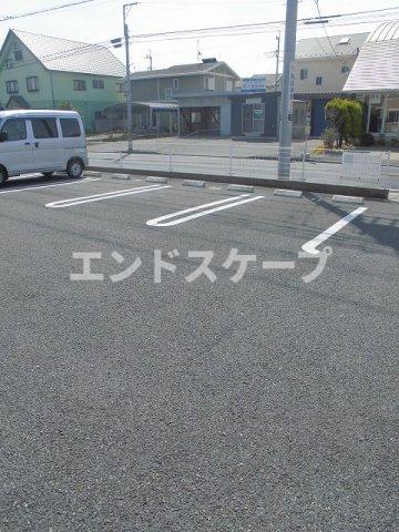 駐車場　高崎、前橋のお部屋探しはエンドスケープまで！お客様の理想お聞
