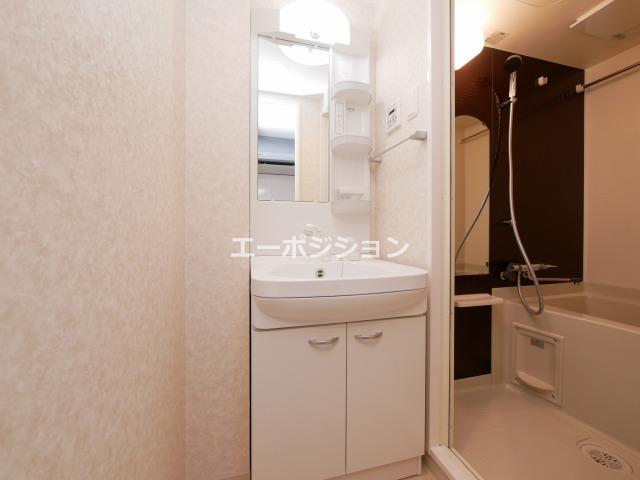 洗面設備　Luxe難波西III