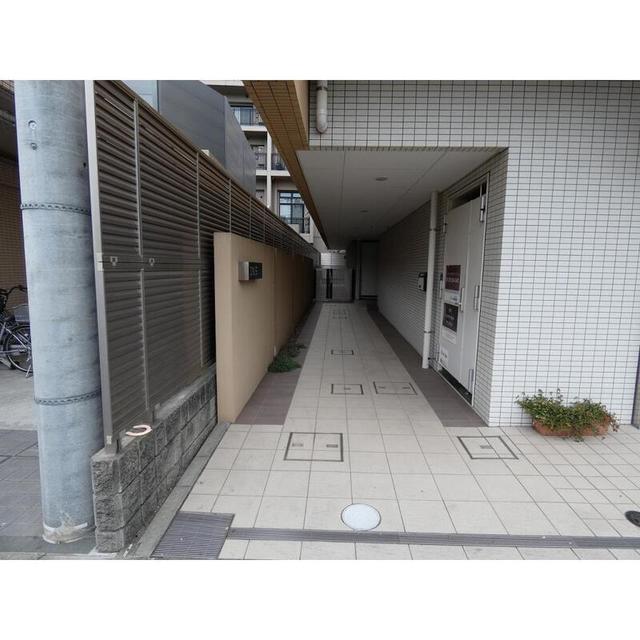 エントランス　エントランス部分