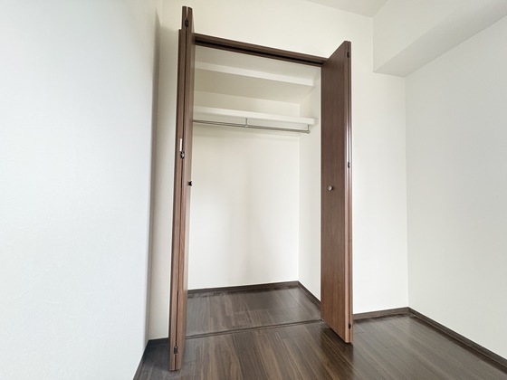 収納　※別部屋の写真です