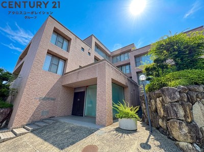 建物外観　TVモニター付きオートロック完備☆