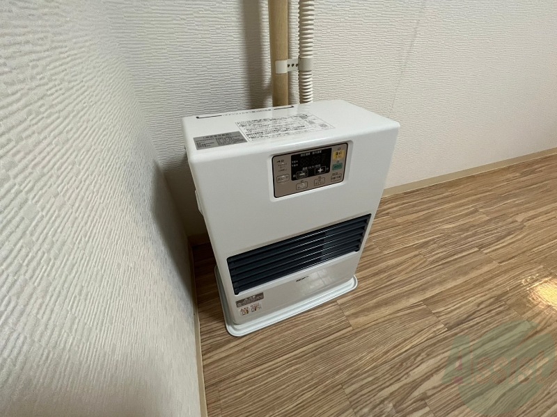 その他設備　灯油暖房です。札幌の寒い冬もこれで大丈夫！