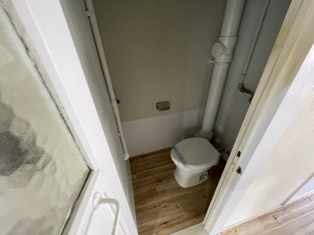 トイレ　コンパクトで使いやすいトイレです♪