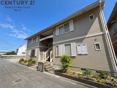 建物外観　敷地内に駐車場あります！