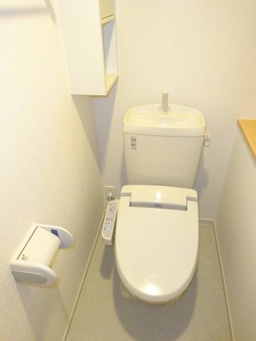 トイレ　トイレもきれいです