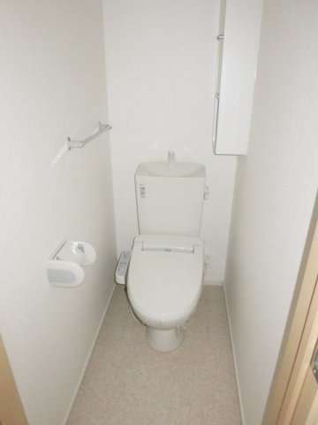 トイレ　ゆったりとした空間のトイレです