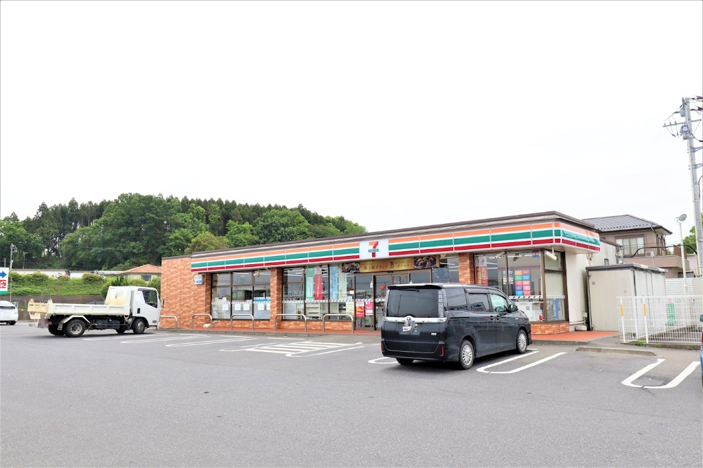 コンビニ　セブンイレブン つくば花室店（コンビニ）まで2014m