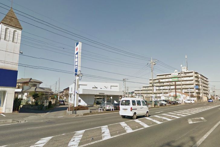 銀行　常陽銀行荒川沖東支店（銀行）まで402m