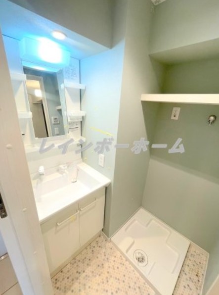 洗面設備　別部屋。参考写真。