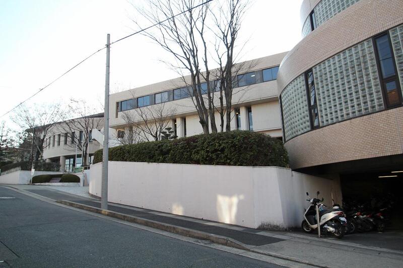 大学・短大　私立愛知東邦大学（大学・短大）まで1942m