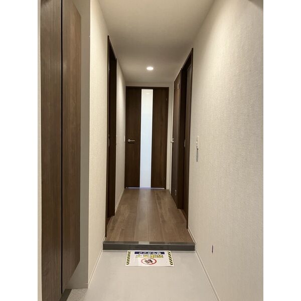 玄関　※別室の参考写真です。
