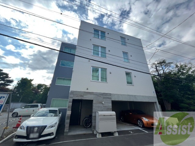 建物外観　札幌市東区北十四条東「Ｍｉｅｓ」