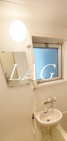 洗面設備　洗面台です。