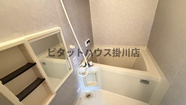 ＪＲ東海道本線 菊川駅 徒歩180分 2階建 築30年の風呂写真
