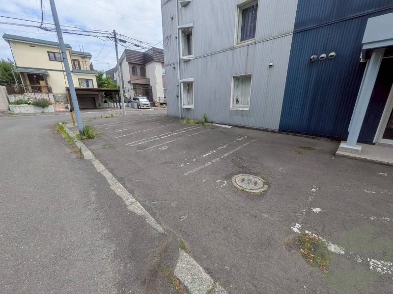 駐車場　その他