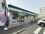 コンビニ　ファミリーマート四日市鵜の森店（コンビニ）まで182m