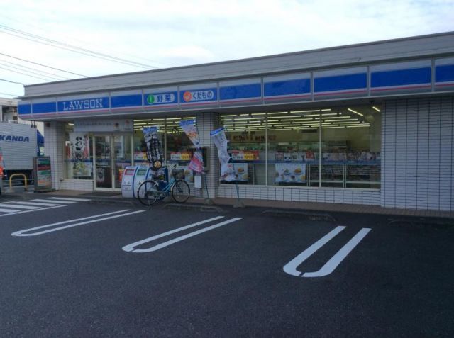 コンビニ　ローソン川口東領家二丁目店（コンビニ）まで451m