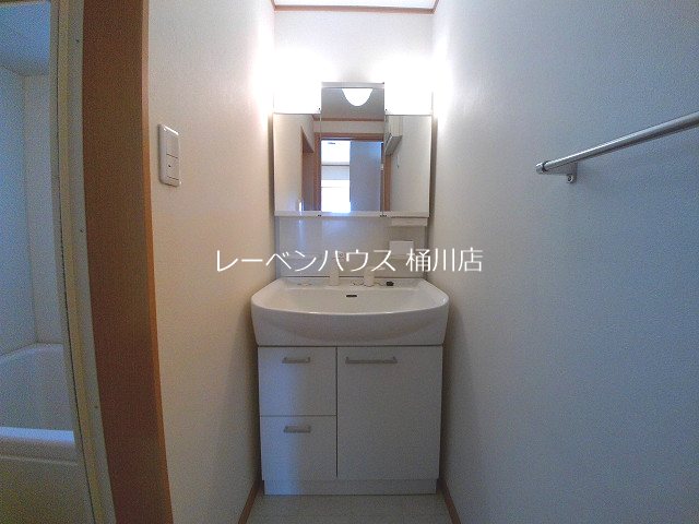 洗面設備　別部屋写真