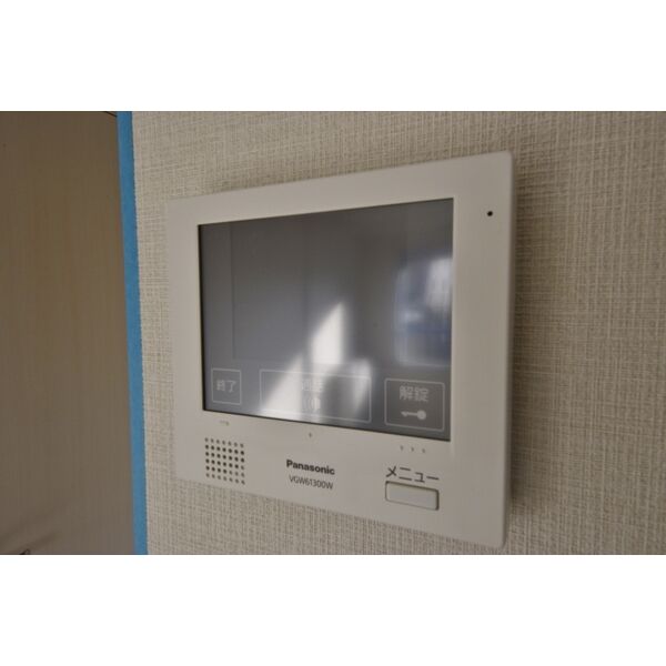 セキュリティ　防犯面に配慮したTVモニターホン付きです。