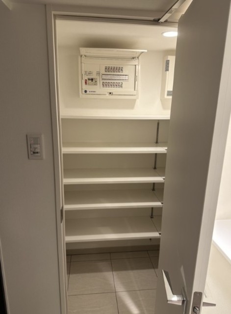 収納　別部屋同仕様