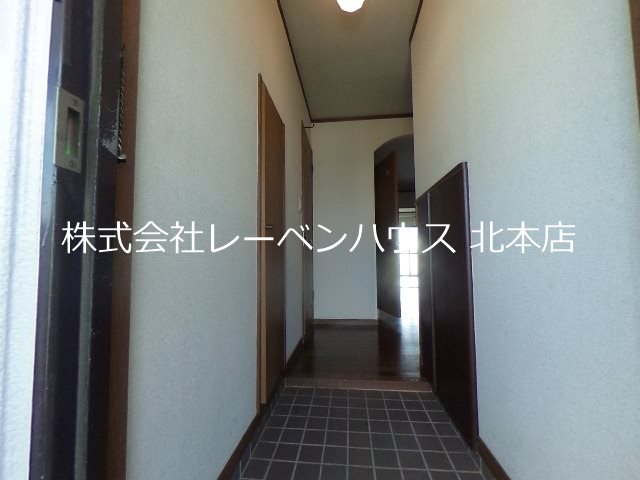 玄関　レーベンハウス北本店へ　048-590-5757