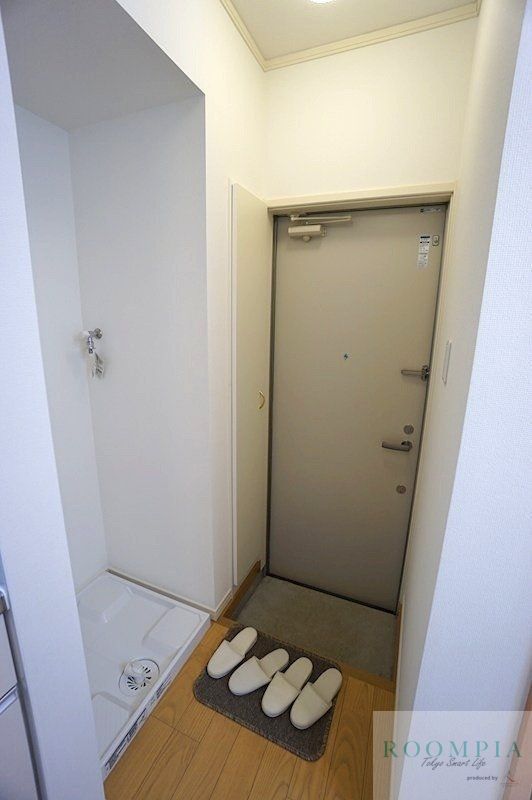 玄関　物件画像