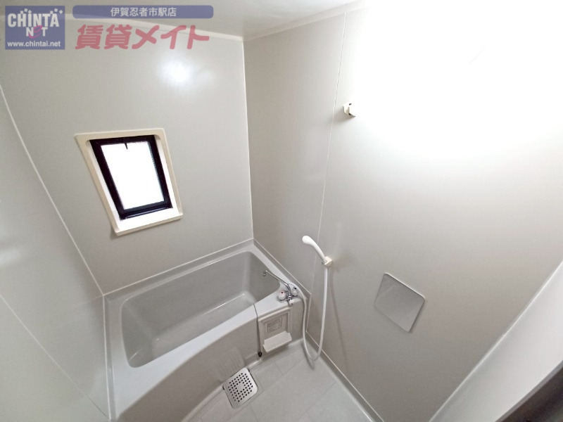 バス・シャワールーム　同型参考写真
