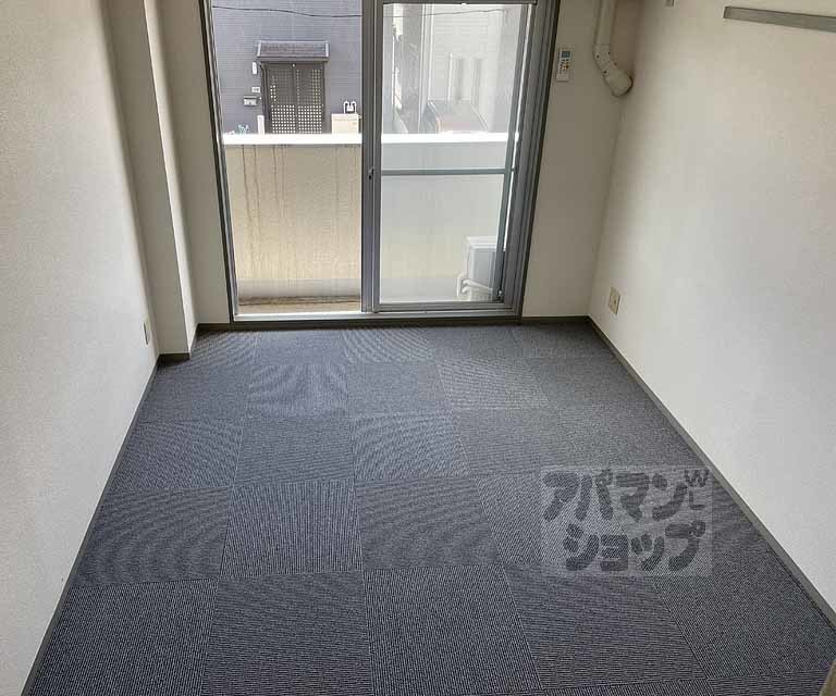 ライトオブフルタニの居間写真