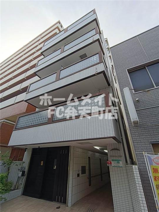 建物外観　外観は落ち着いています